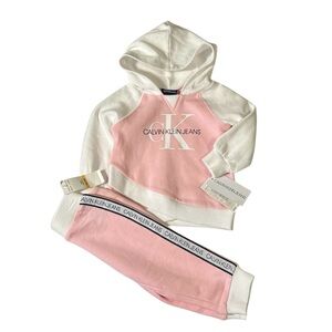 Calvin Klein 2-piece Baby Girl Jogger Set. Size 12 Months. NWT